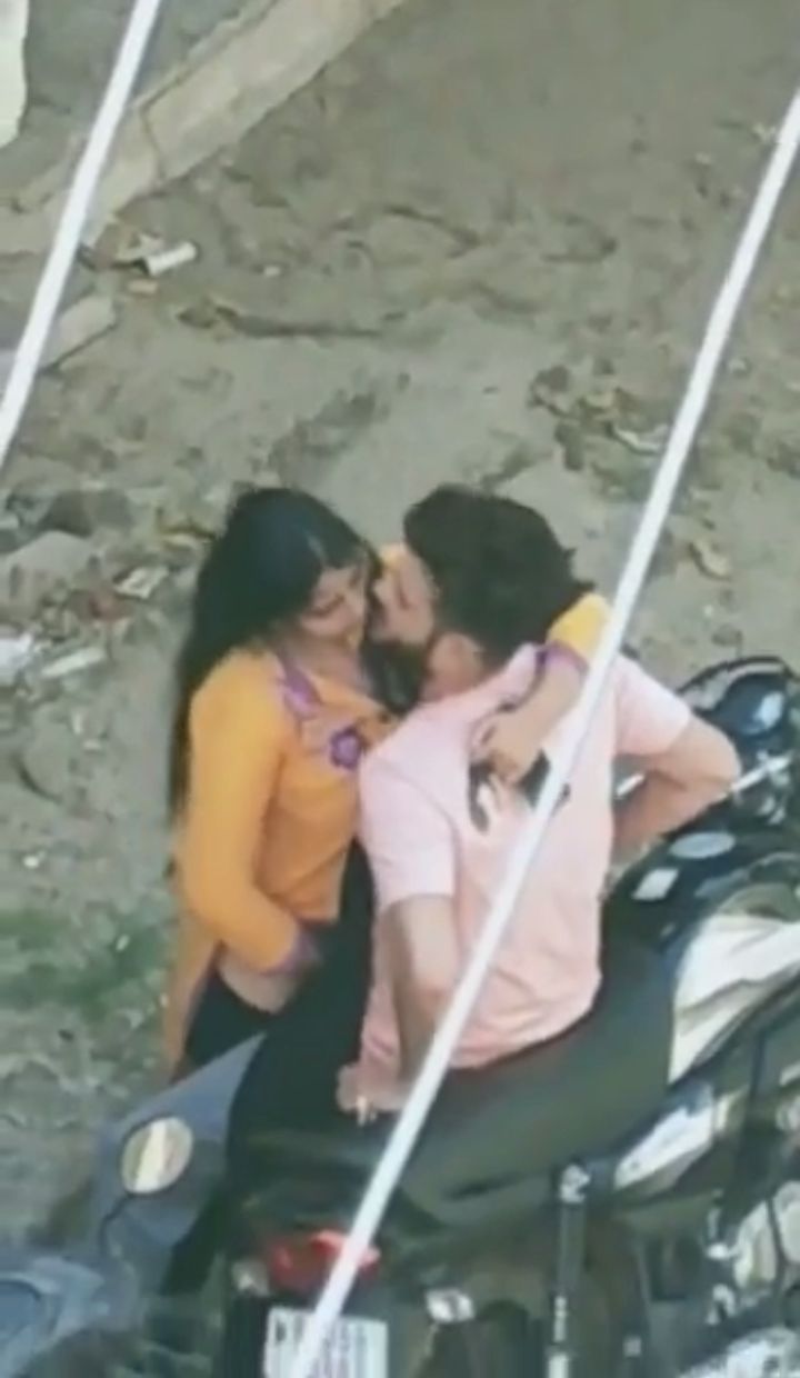 Crazy Indian Couple Having Sex On A Bike In Public (18+)