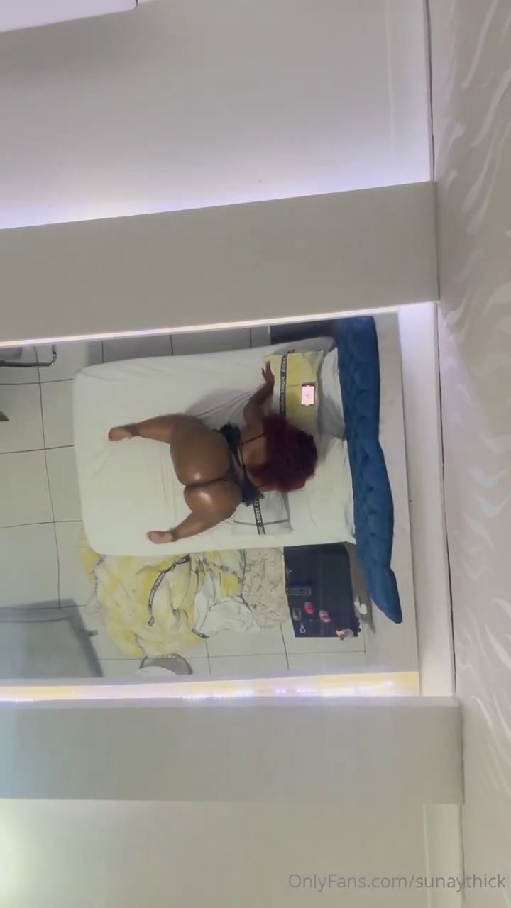 Mzansi Black milf sucks big black prick (18+)