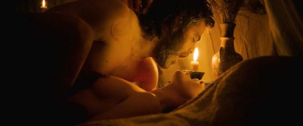 Florence Pugh Nude Pics, Sex Scenes and Sex Tape 2026